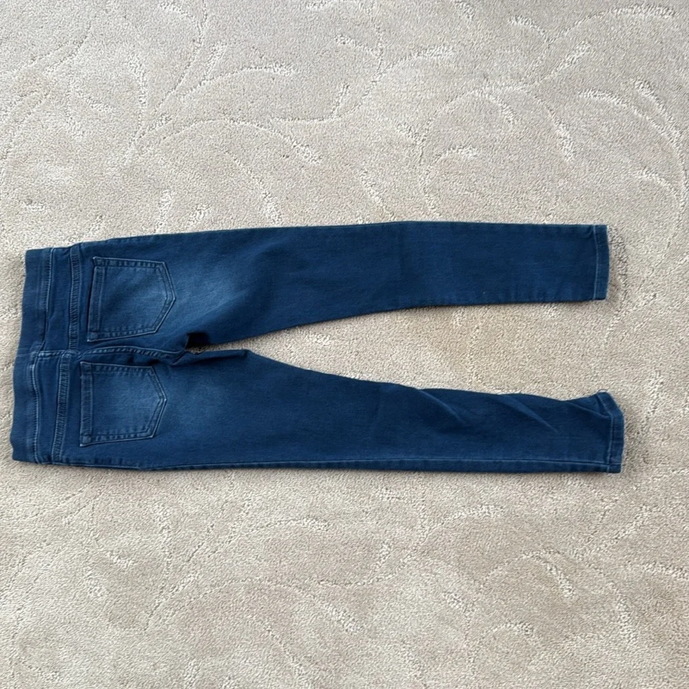 The Children’s Place Girls Size 8 Stretch Jeans, Jeggings, Washed Blue
